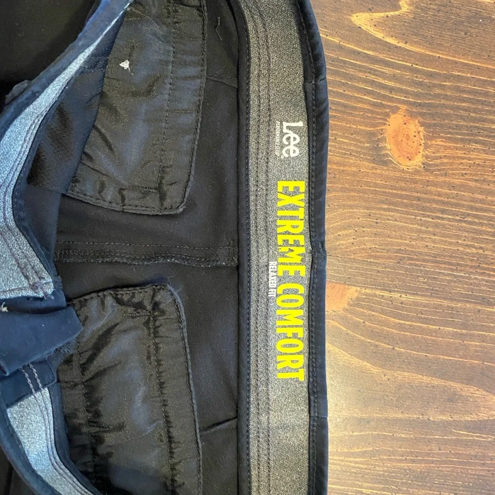 Men’s Lee Extreme Comfort pants - Picture 5 of 5